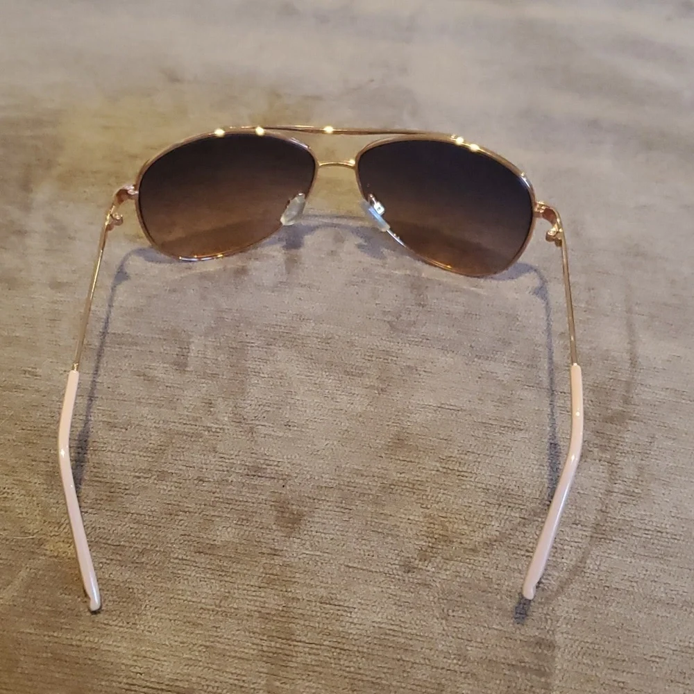 Jessica Simpson J108 aviator sunglasses rose gold metal frame - Picture 4 of 4